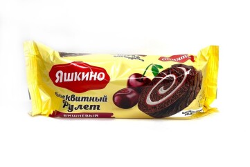 Яшкино Рулет бисквитный 200г Россия (вишневый)